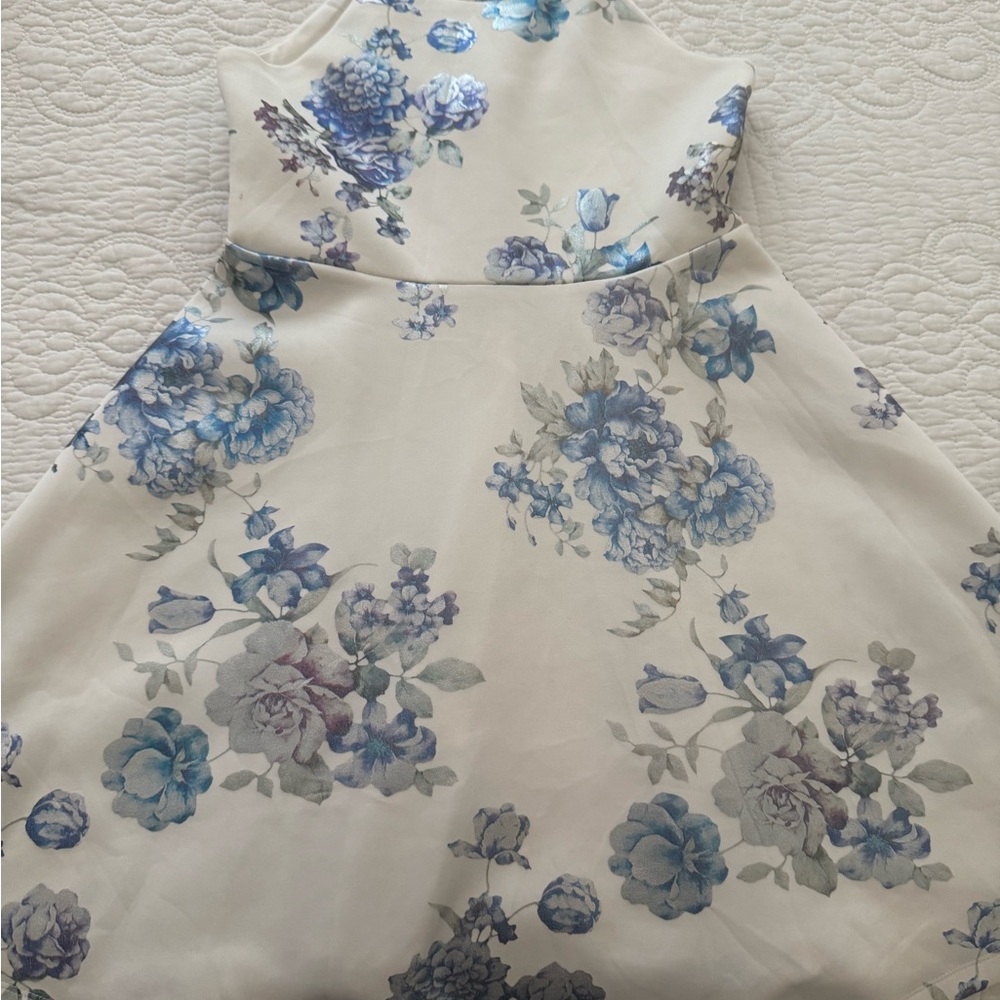 Floral Sleeveless Dress with Blue and Gray Flowers